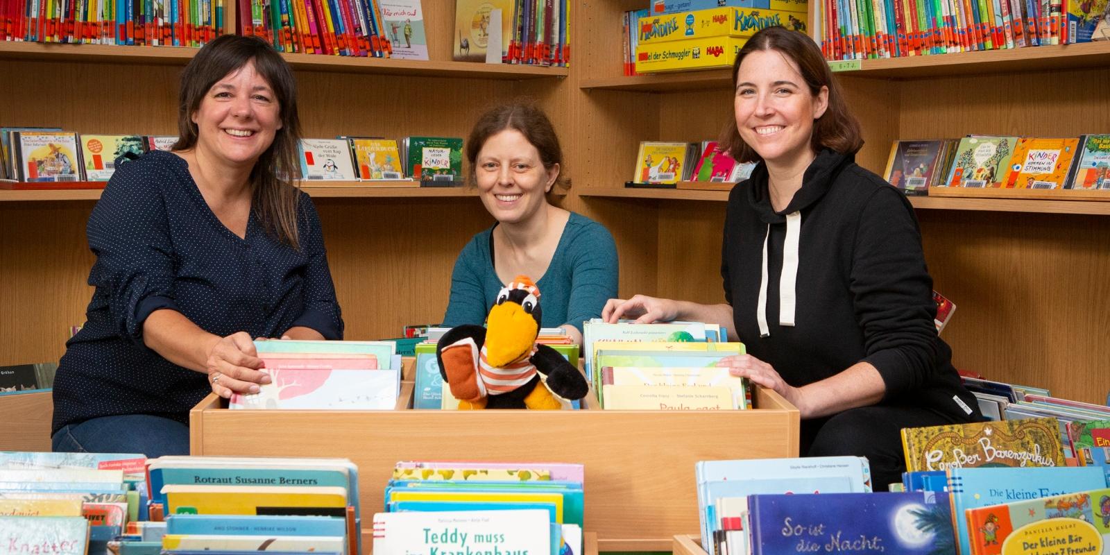 Liane Schäfer, Annette Gräf und Anja Bongartz (v.l.n.r.) werden die Kinderbibliothek zusammen leiten.